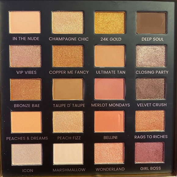 Iconic London Day to Slay Eyeshadow Palette - Picture 2 of 4